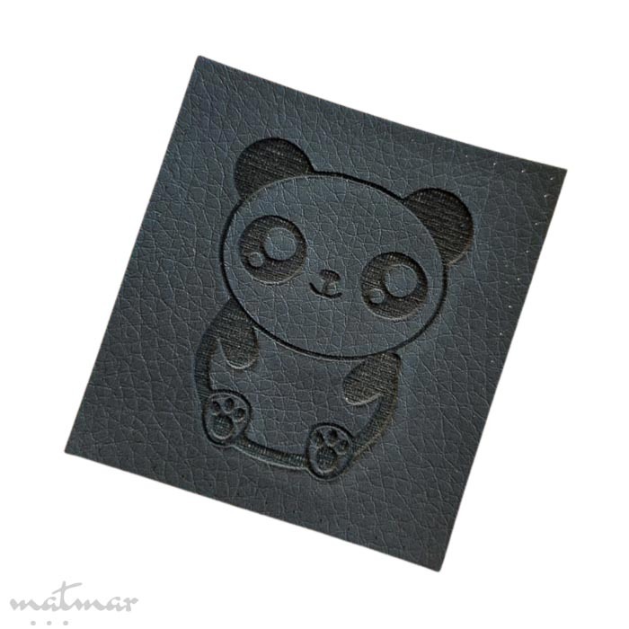 Kunstnahast silt aplikatsioon embleem - panda