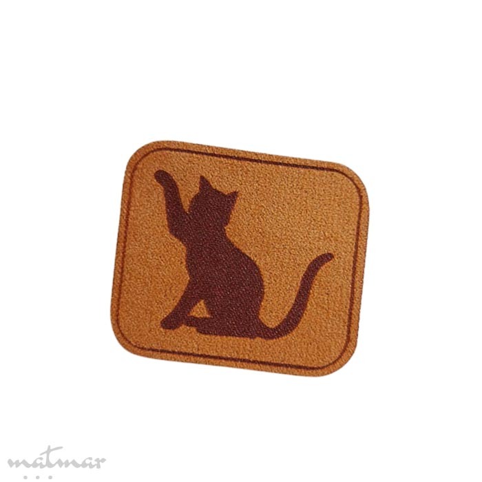 Kunstnahast silt aplikatsioon embleem - kassipoeg