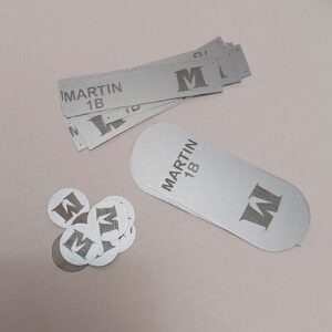 Helkurkangast silt oma kujundusega