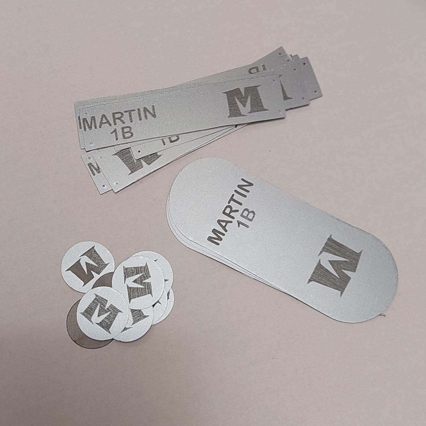 Helkurkangast silt oma kujundusega