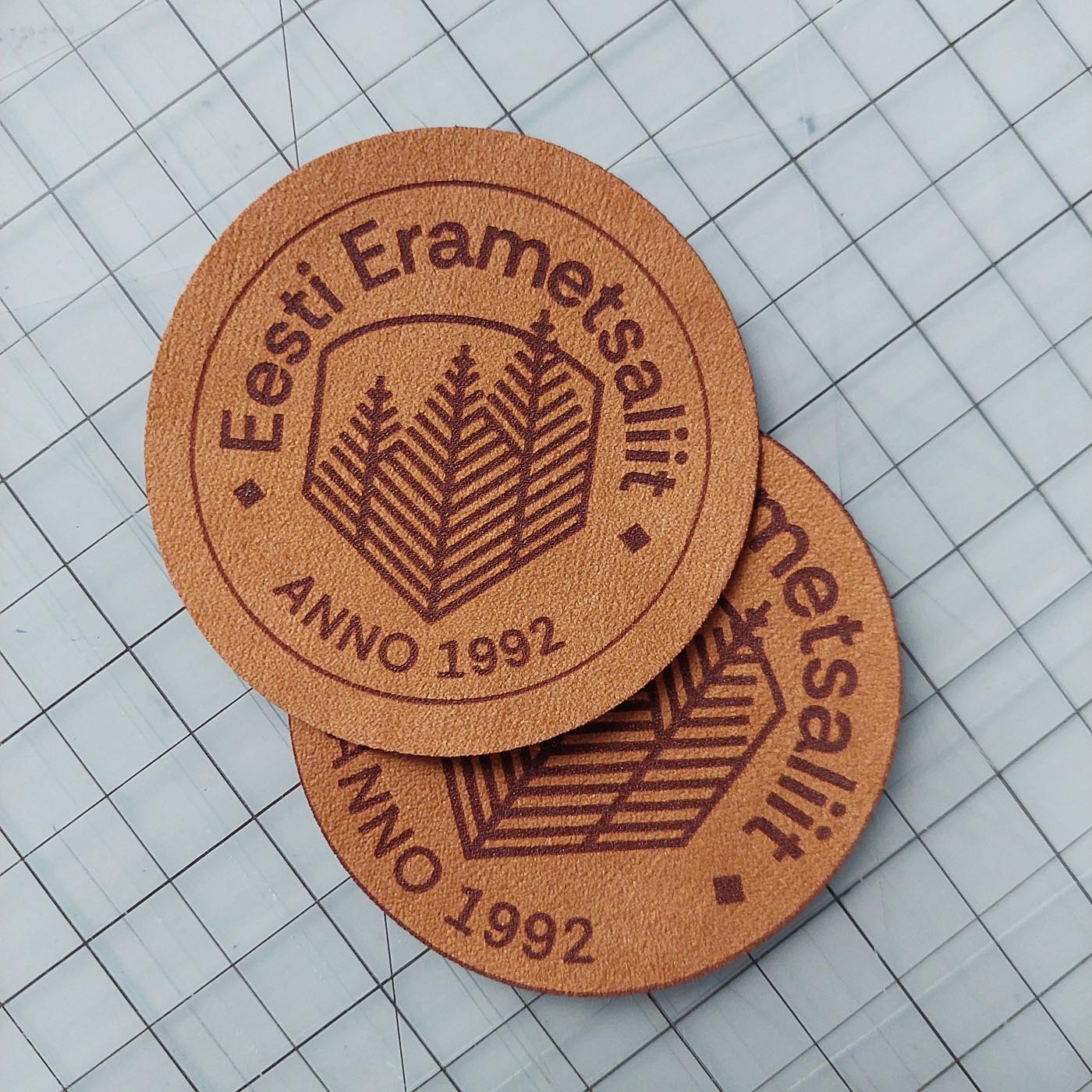 Pruun kangast eritellimus silt oma logo või kujundusega