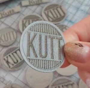 Helehall kunstnahast eritellimus silt oma logo või kujundusega