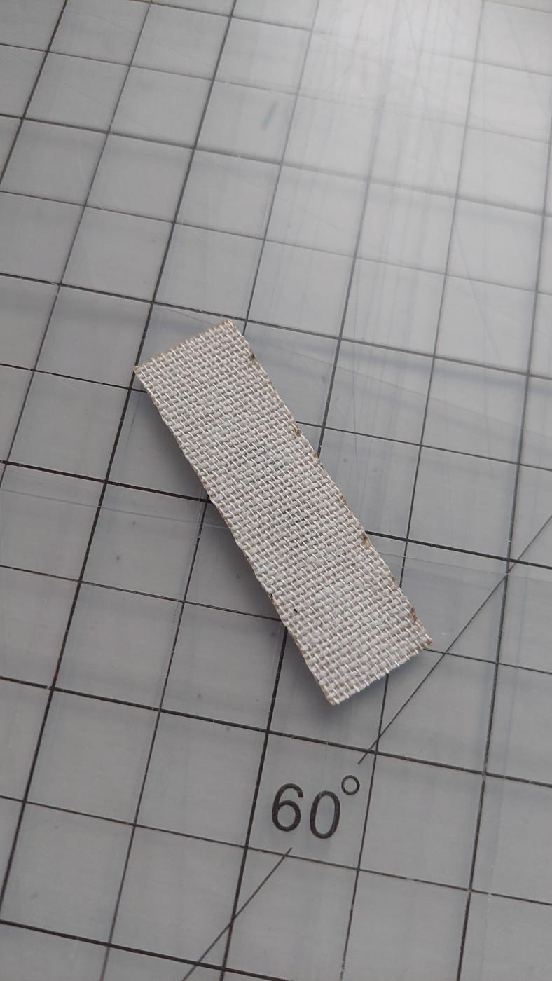 Valge seemisnahast eritellimus silt oma logo või kujundusega