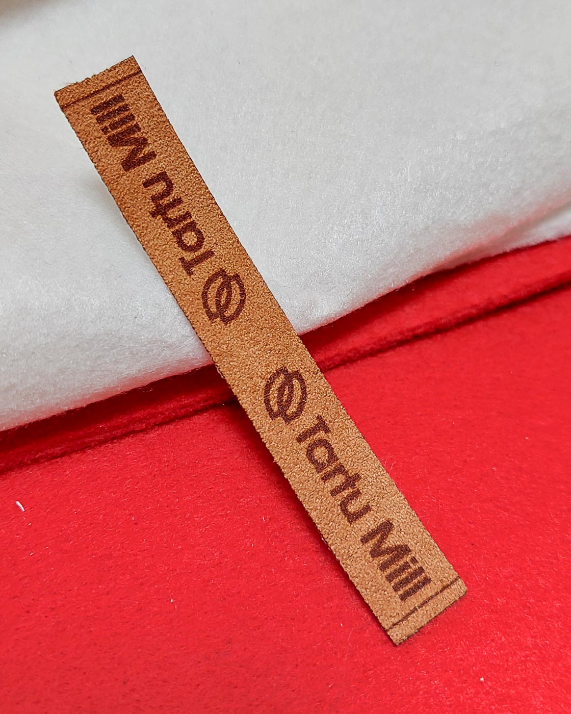 Pruun kangast eritellimus silt oma logo või kujundusega