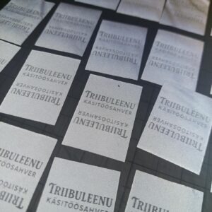 Helkurkangast silt oma kujundusega