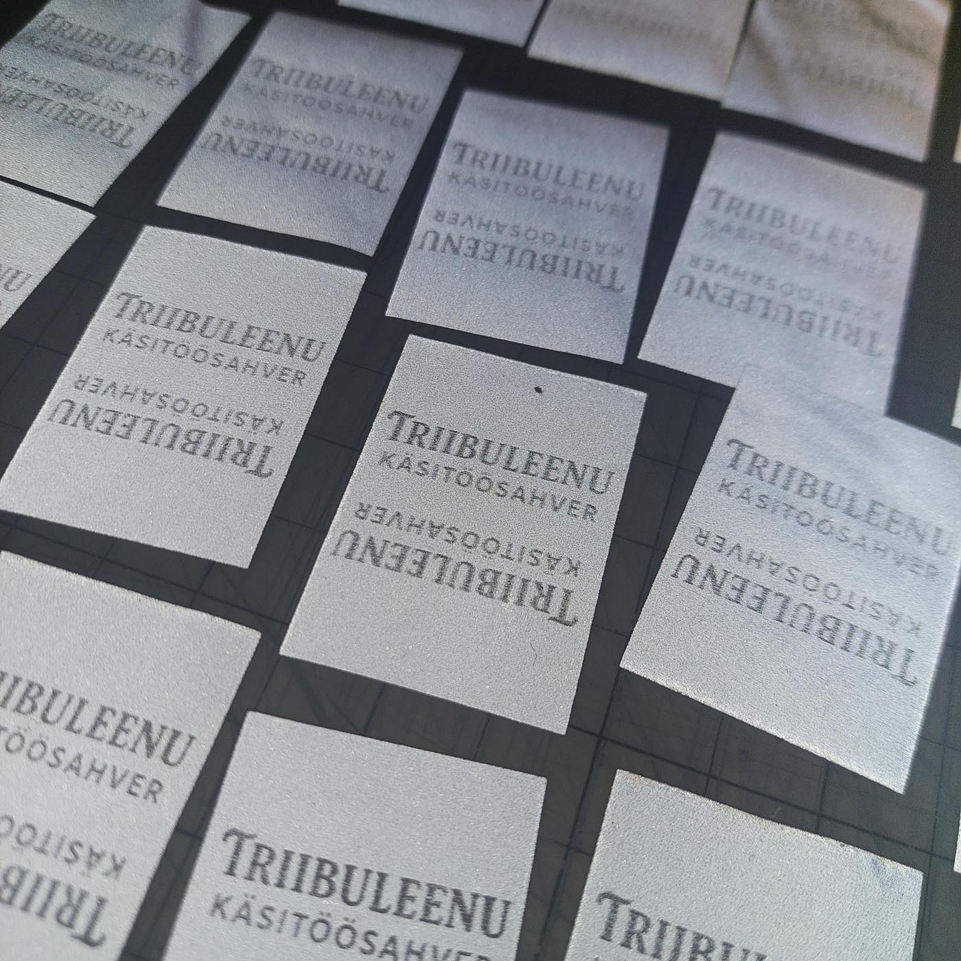 Helkurkangast silt oma kujundusega