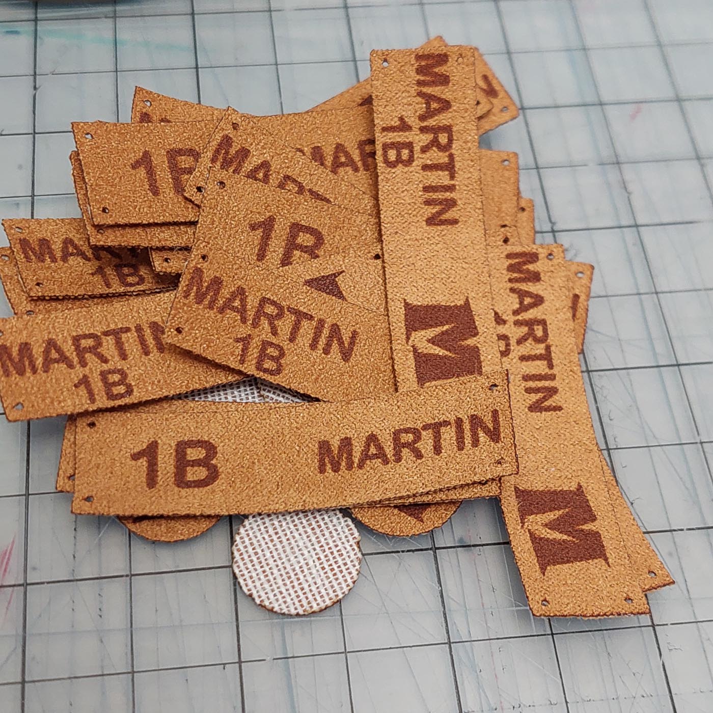 Pruun kangast eritellimus silt oma logo või kujundusega