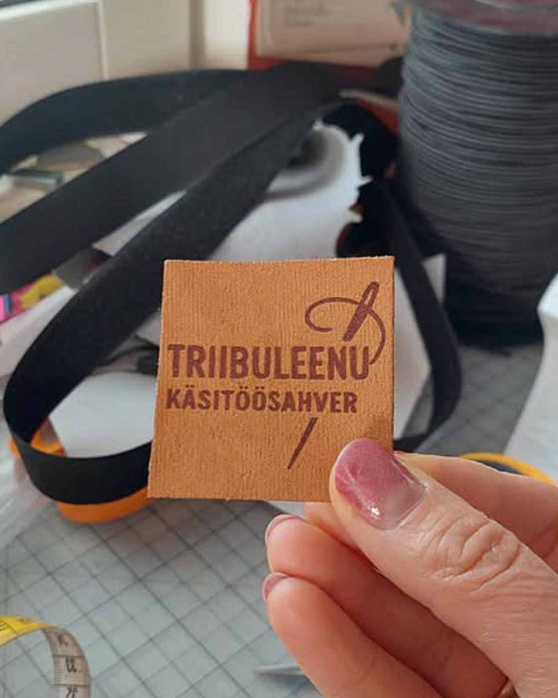 Pruun kangast eritellimus silt oma logo või kujundusega